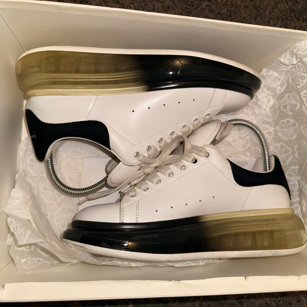 Alexander McQueen White and Black Athletic Shoes - Picture 10 of 11